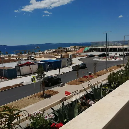 Apartment Znjan Sea View 2&2 Guest Split